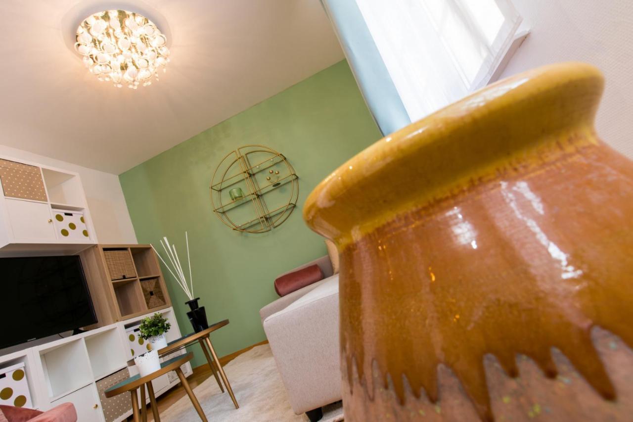 Ferienwohnung Le Griffon Colmar Exterior foto